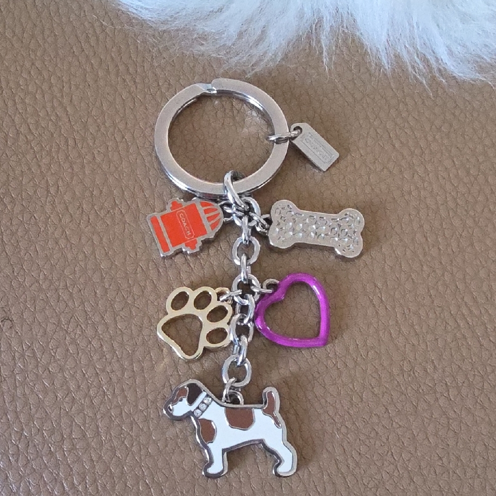Adorable NWOT Coach Dog Charms Key Ring Bag Charm ❤️🐕🐾💜🔑🎁